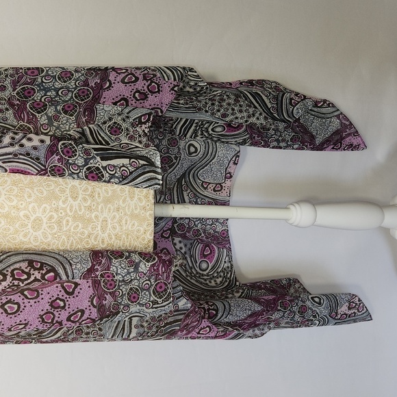 Accents by Lovello Sheer Chiffon Waterfall Front Sleeveless High Low Cardiagan - Picture 3 of 13